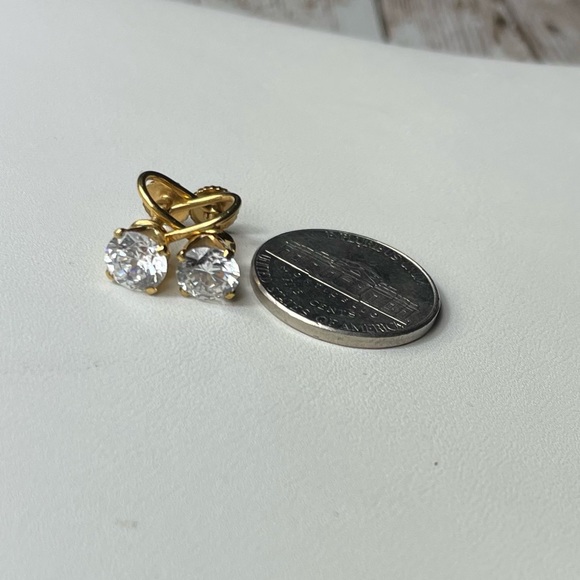 VINTAGE 14K GOLD CUBIC ZIRCONIA EARRINGS - Picture 3 of 13